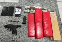 PM apreende seis quilos de maconha e arma de uso restrito