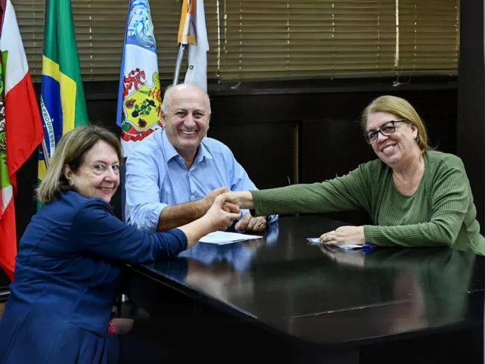 Prefeitura de Videira apresenta nova secretária