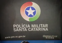 Arma de fogo é apreendida durante barreira policial na SC-350