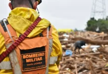 Novas equipes de Bombeiros catarinenses chegam ao RS