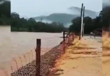 Escolas cancelam aulas devido às fortes chuvas no Sul de SC