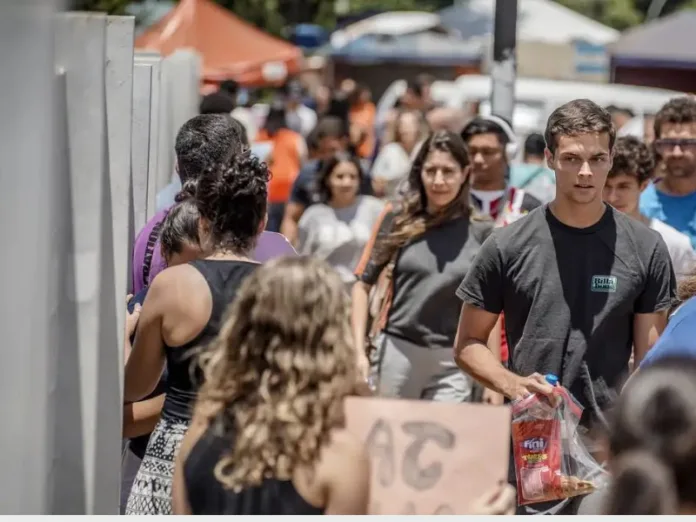 Inscrições para Enem 2024 começam na segunda-feira (27)