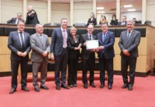 ACAFE é homenageada na Alesc pelos seus 50 anos de história