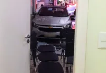 Veículo desgovernado invade hospital de Joaçaba