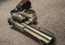 Homem morre com tiro no peito em Iomerê