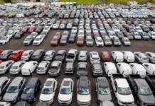 Vendas de veículos têm melhor abril desde 2019, diz Fenabrave