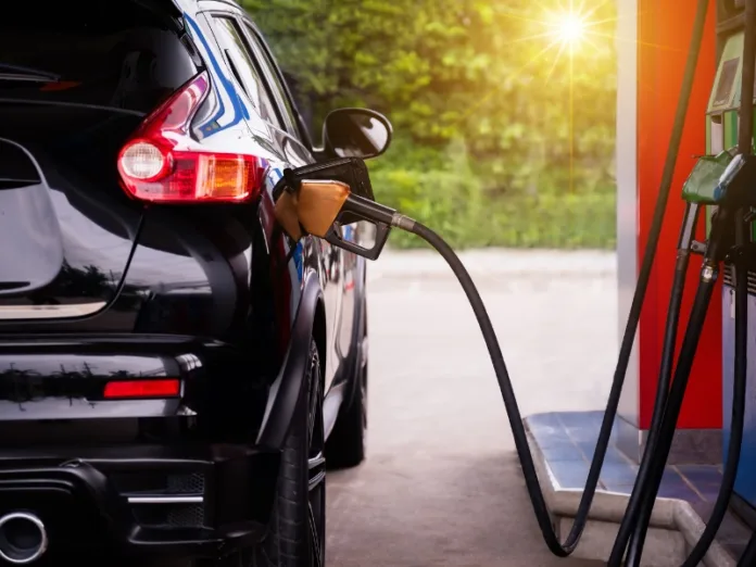 Importação de diesel recua 21% em maio; gasolina cai 49%