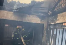 Casa é parcialmente consumida por incêndio em Curitibanos