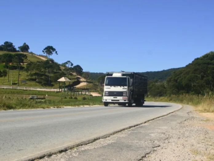 CNT percorrerá 3,5 mil km para avaliar as rodovias de SC