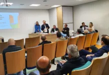 Conselheiros da UNIARP participam de visita no Hospital Maice