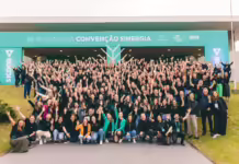 Sicoob SC/RS premia 18 cooperativas por desempenho e ações sociais