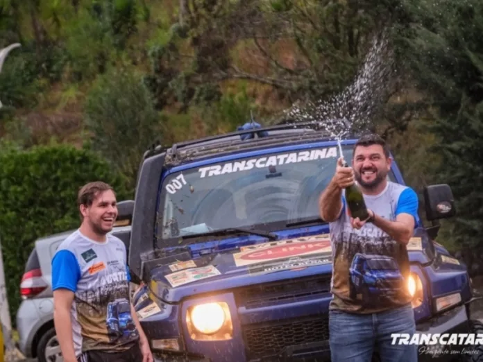 Emoção intensificada na decisão do Transcatarina com a chuva