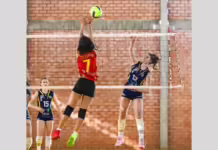 Caçador estreia no vôlei feminino e futsal masculino