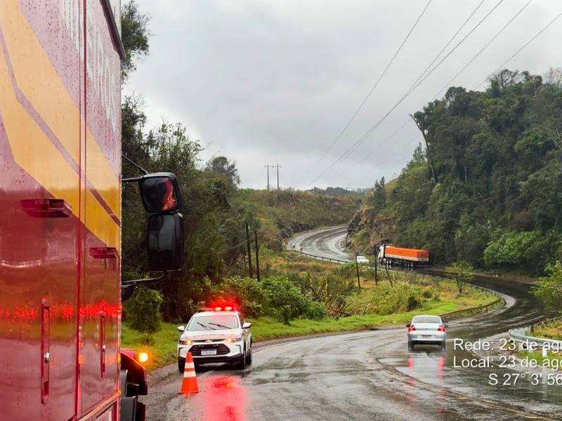 Vítima de acidente retornava com marido de tratamento de câncer