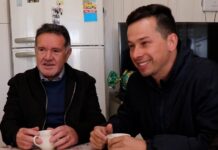 Adesivaço marca largada da campanha de Marcio JF e Jean