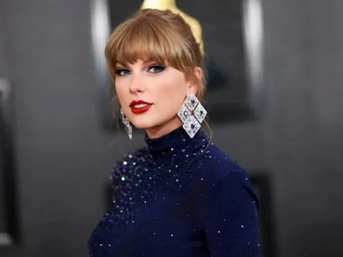 Taylor Swift completa 15 semanas no topo da Billboard