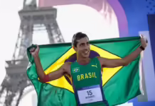 Caio Bonfim faz história na marcha atlética e conquista a prata