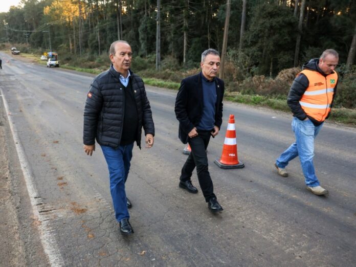 Governador vistoria obras de revitalização no Meio-Oeste