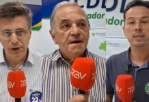 CDL elenca reivindicações do comércio em encontro com candidatos de Caçador