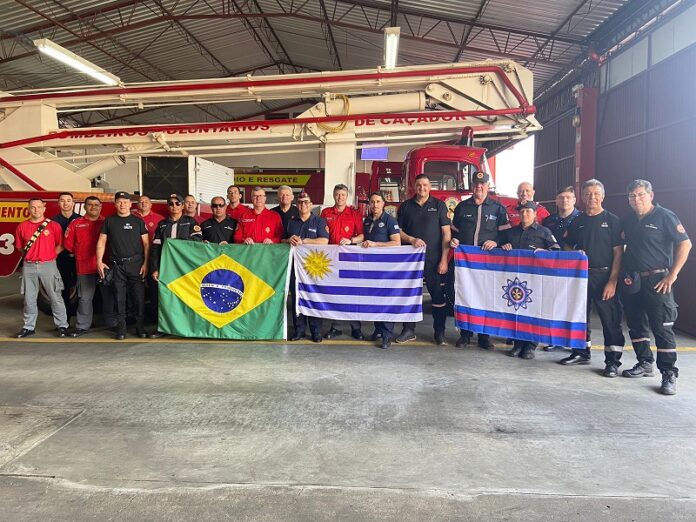 Bombeiros do Uruguai visitam Caçador