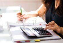 7 em cada 10 famílias catarinenses estão endividadas