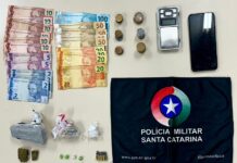 Polícia Militar de Videira flagra tráfico de drogas