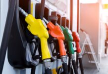 Petrobras reduz preço do diesel em R$ 0,17 a partir de 1º de abril