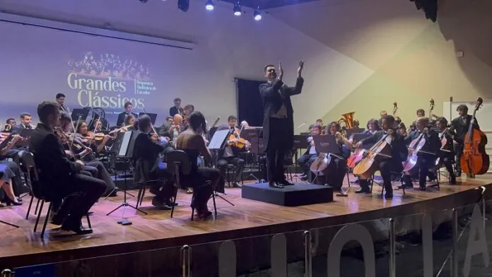 Orquestra Sinfônica de Caçador encanta plateia com Grandes Clássicos