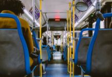 TRE-SC oferece transporte gratuito para eleitores