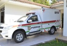 Bebê que estava sendo velada viva morre no hospital