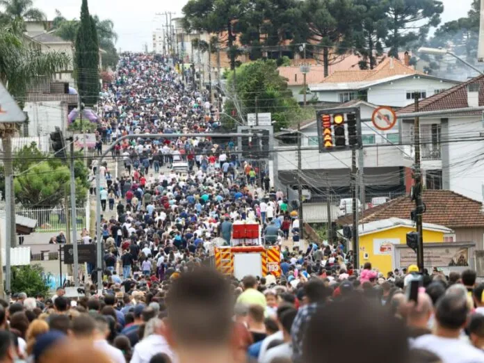 Romaria de Aparecida em Campos Novos atrai 80 mil pessoas