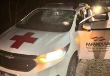 Peça se solta de caminhão, atinge carro e mata mulher