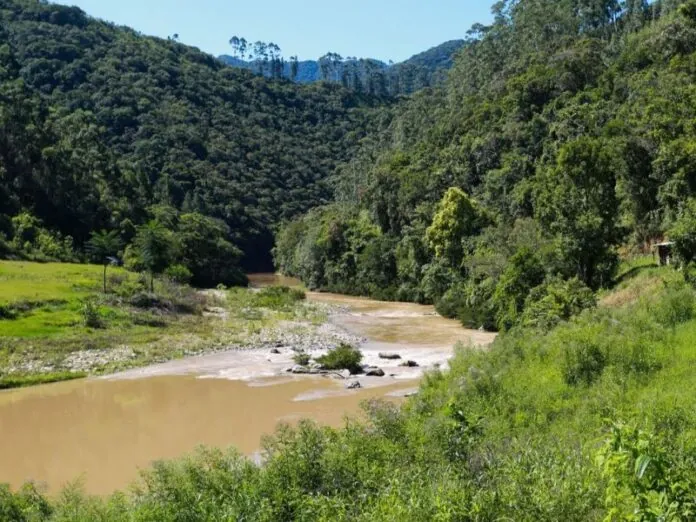 SC investe em novas barragens para contenção de enchentes