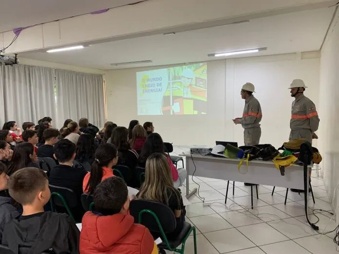 Celesc nas Escolas promove aprendizado sobre energia e sustentabilidade