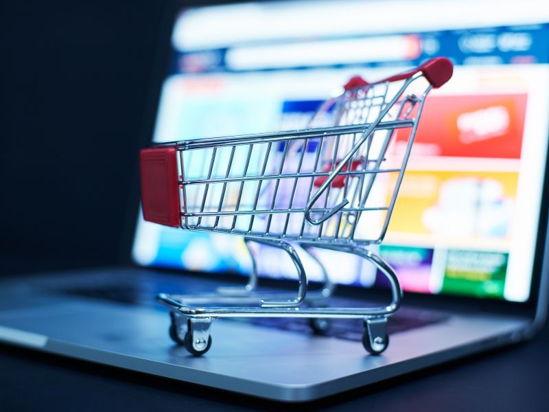 Procon orienta sobre compra de suplementos pela internet