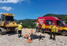 Idoso morre atropelado por trator de esteira