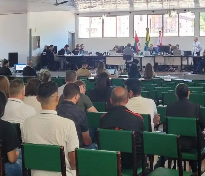 Segundo dia de julgamento em Tangará avança com interrogatório dos acusados