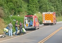 Motociclista fica ferido após colidir com barranco em Ibiam