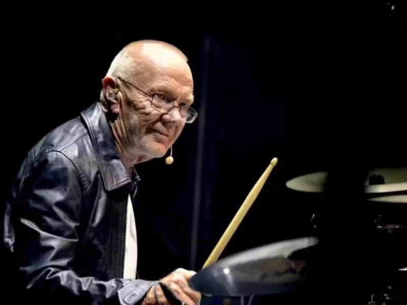 Morre Colin Petersen, primeiro baterista do Bee Gees, aos 78 anos