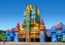 Acidente no Beto Carrero: Piloto sofre queda durante show do Hot Wheels