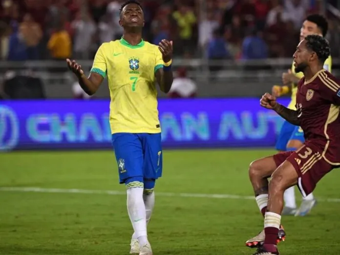 Brasil joga mal e não passa de empate com a Venezuela