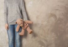 Cerca de 8.800 crianças ficaram órfãs em SC nos últimos três anos