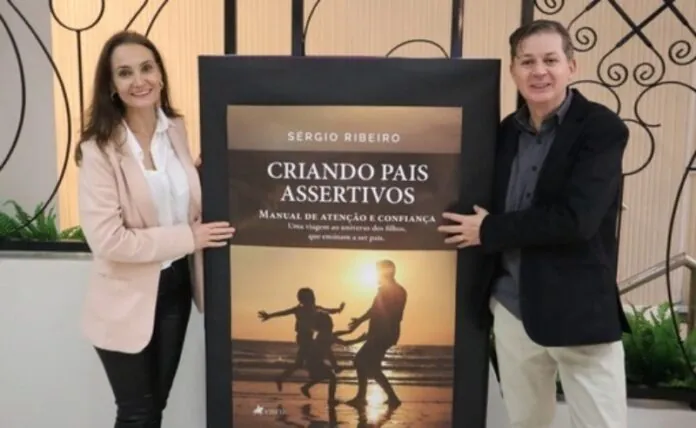 Lançado livro “Criando Pais Assertivos”