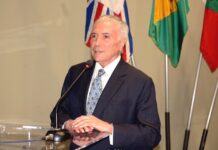 Ex-presidente Michel Temer recebe o título de Doutor Honoris Causa da Uniarp