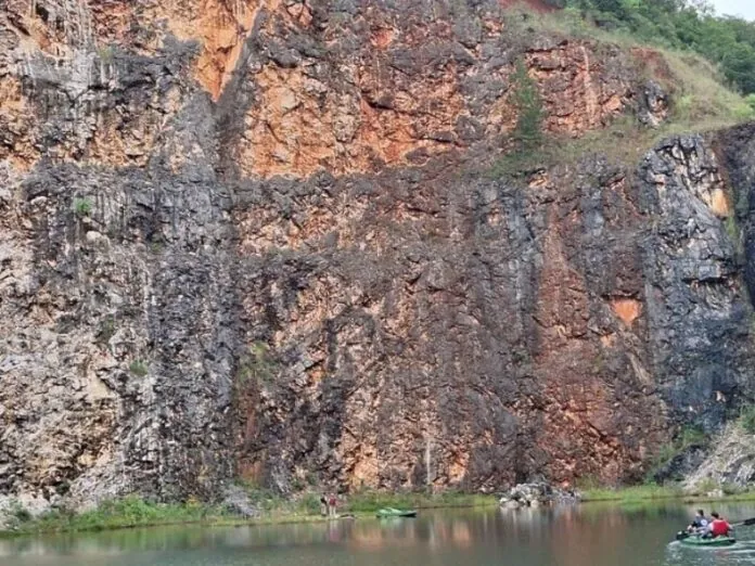 Turista de SC morre ao pular de bungee jump no Paraná