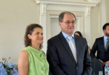 Luci e Juarez tomam posse em Iomerê para gestão 2025/2028