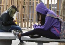 São Paulo sanciona lei que proíbe celulares nas escolas