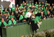 Uniarp forma primeira turma de Medicina