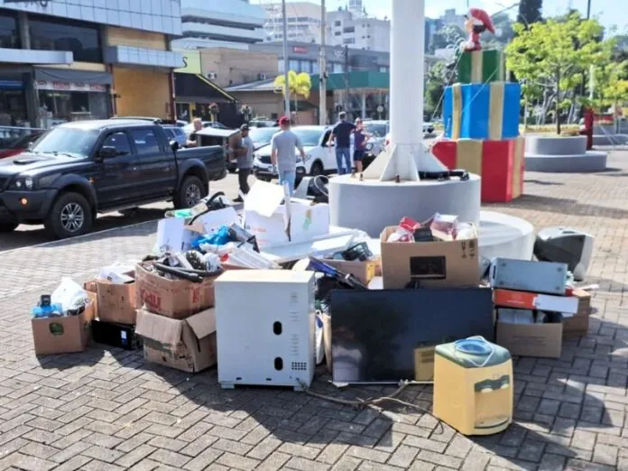 Recicla CDL Videira coleta 400 mil quilos de lixo eletrônico em 2024