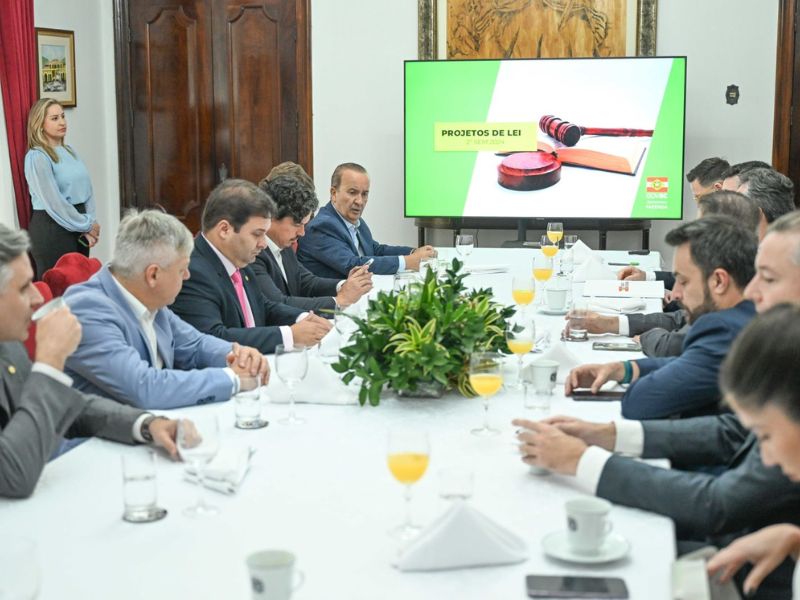 Governo de SC propõe teto para isenção de IPVA e amplia cesta básica
